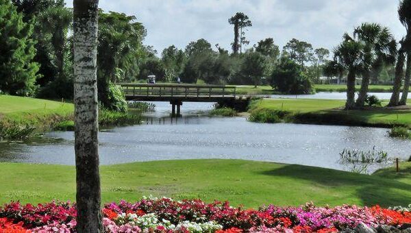 Maple Leaf Golf & Country Club