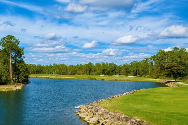 Herons Glen Golf & Country Club